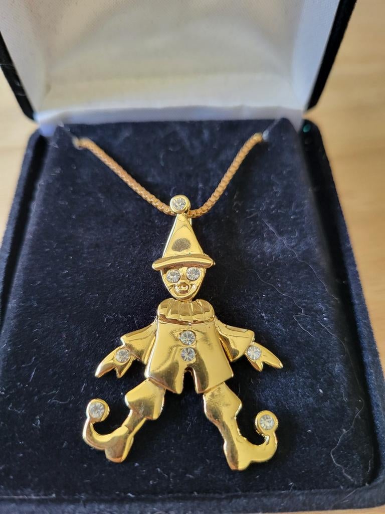 Vintage goudkleurige bewegende harlekijn hanger met strass, Sieraden, Tassen en Uiterlijk, Overige materialen, Overige voorstellingen