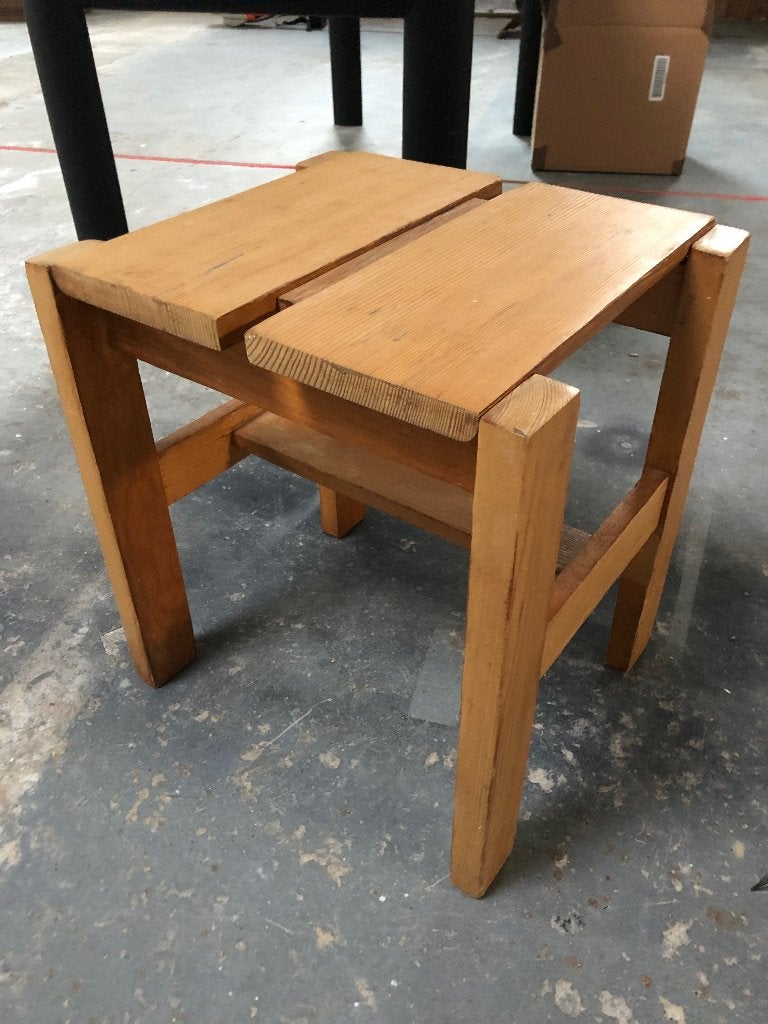 Kruk perriand tafeltje design retro, Ophalen, Gebruikt, Hout