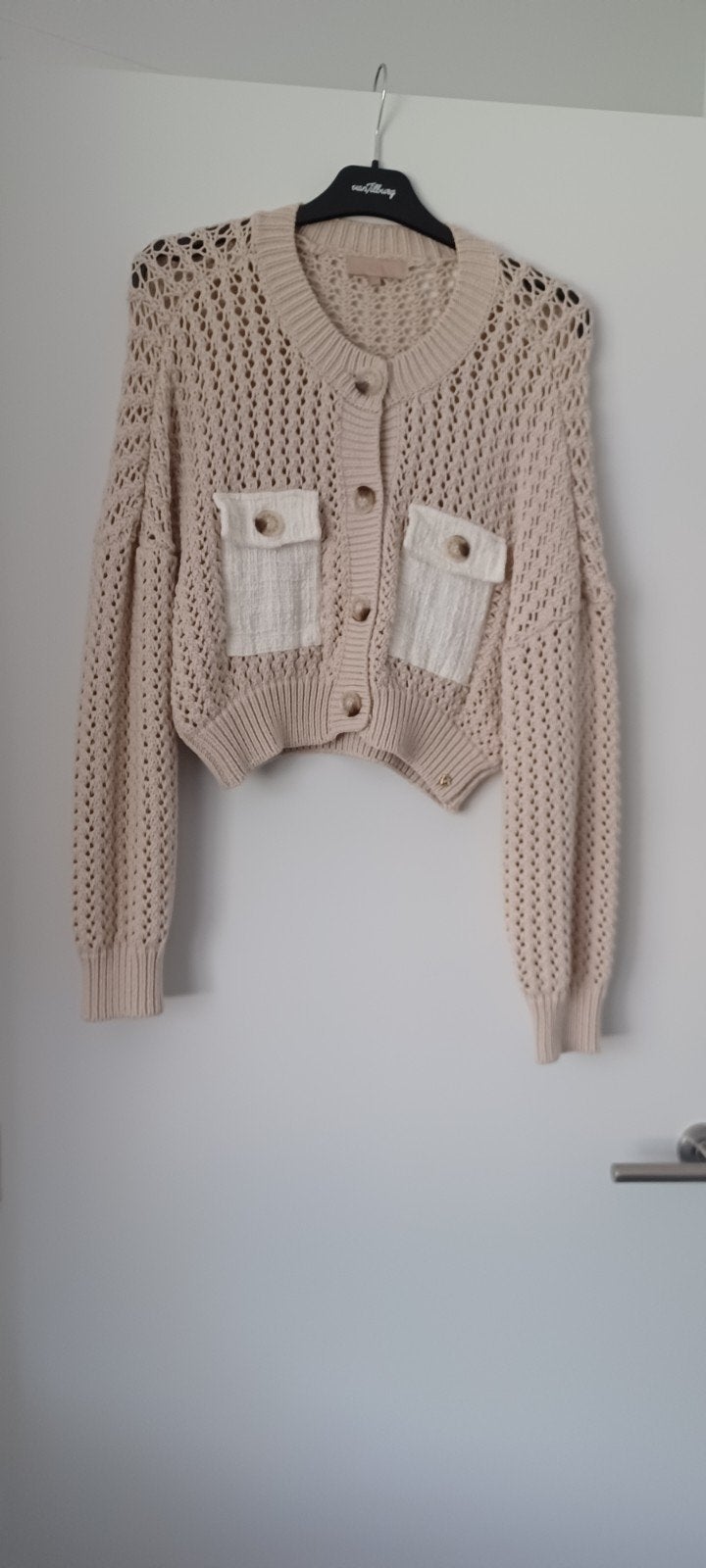 Nieuw kort vestje van Josh V Maat s, Beige, Nieuw, Ophalen of Verzenden, Maat 36 (S)