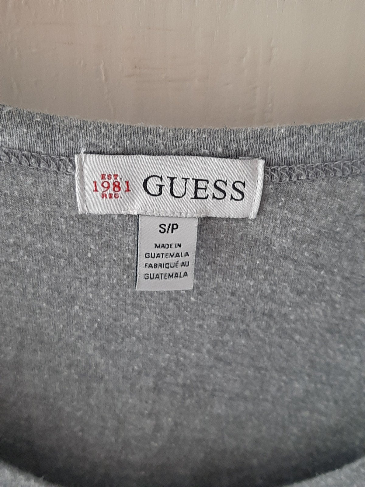 Guess T-shirt met korte mouwen en print - Maat S, Kleding | Dames, Guess, Ophalen of Verzenden, Korte mouw, Maat 36 (S)