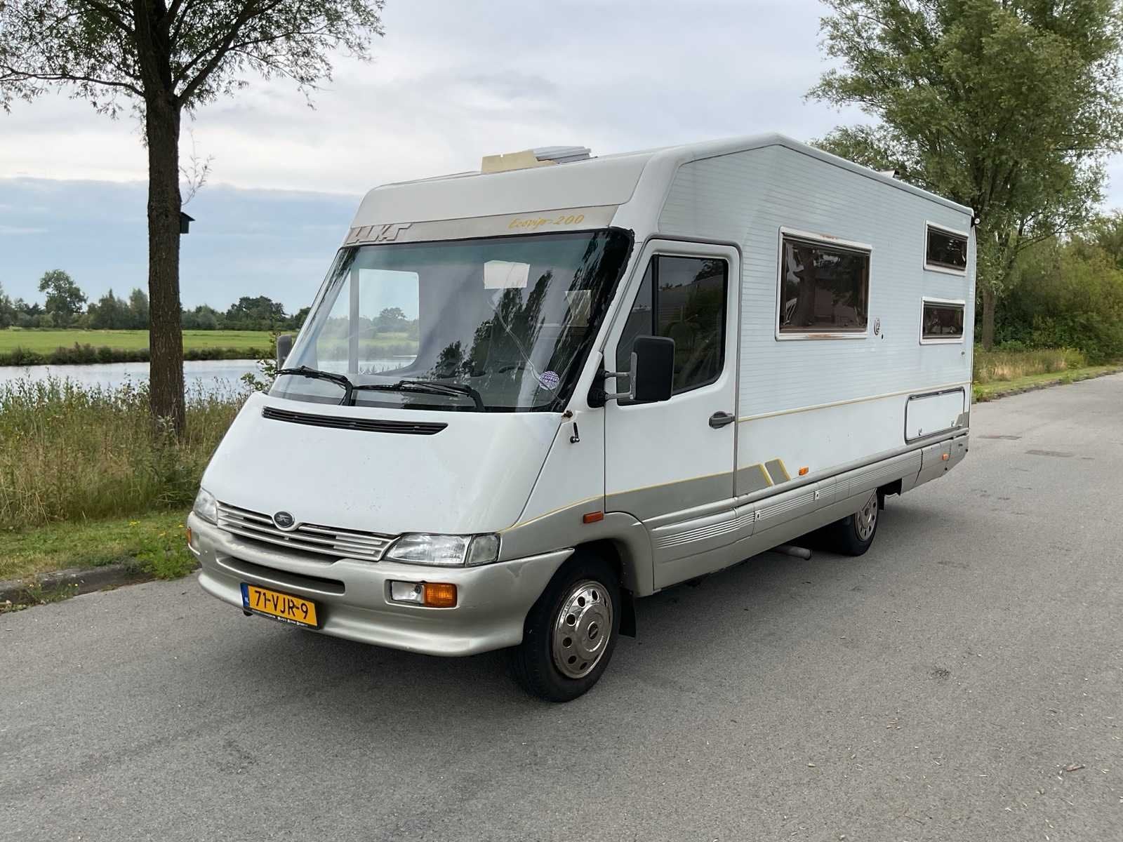1995 - Iveco Laika 40.12 - Camper/kampeerwagen, Caravans en Kamperen, Bedrijf, Diesel, Overige merken