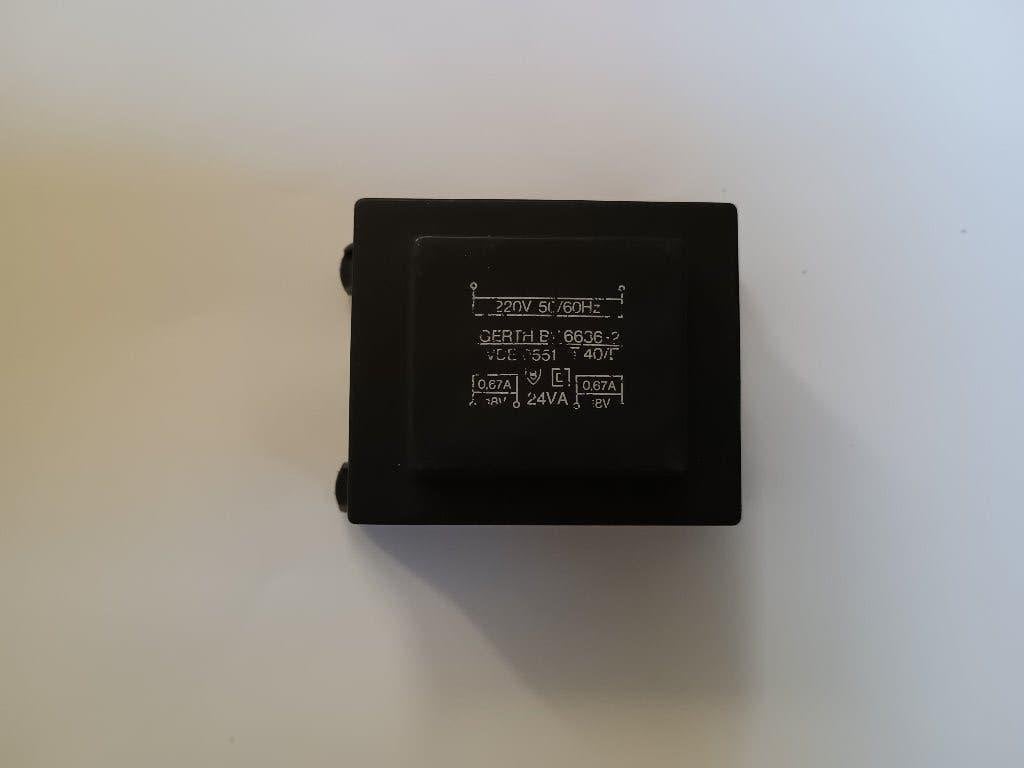 Trafo 18 Volt, Ophalen of Verzenden, Zo goed als nieuw