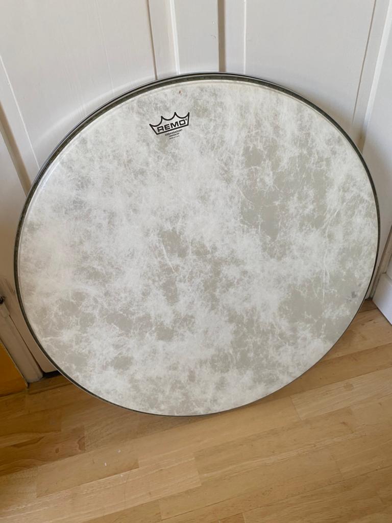 2 vellen voor basdrum 26 inch, Ophalen of Verzenden, Zo goed als nieuw, Trommel