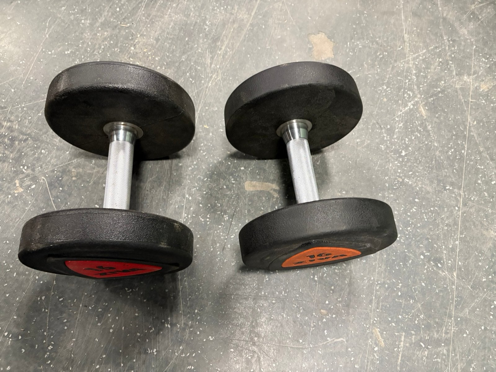 2 x 16 kg ziva rubberen dumbbells gewichten, Ophalen, Dumbbell, Gebruikt, Dumbbells