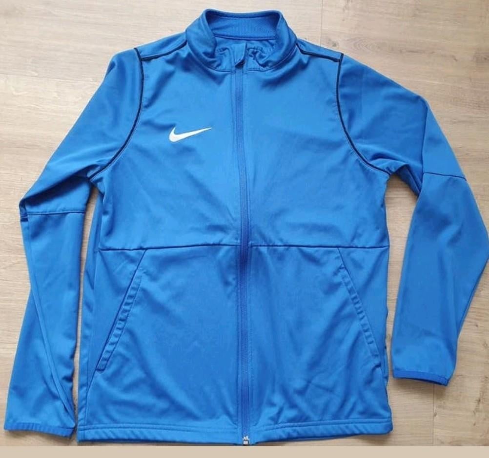Blauw Nike vest 147-158, Ophalen of Verzenden, Zo goed als nieuw, Jongen, Trui of Vest