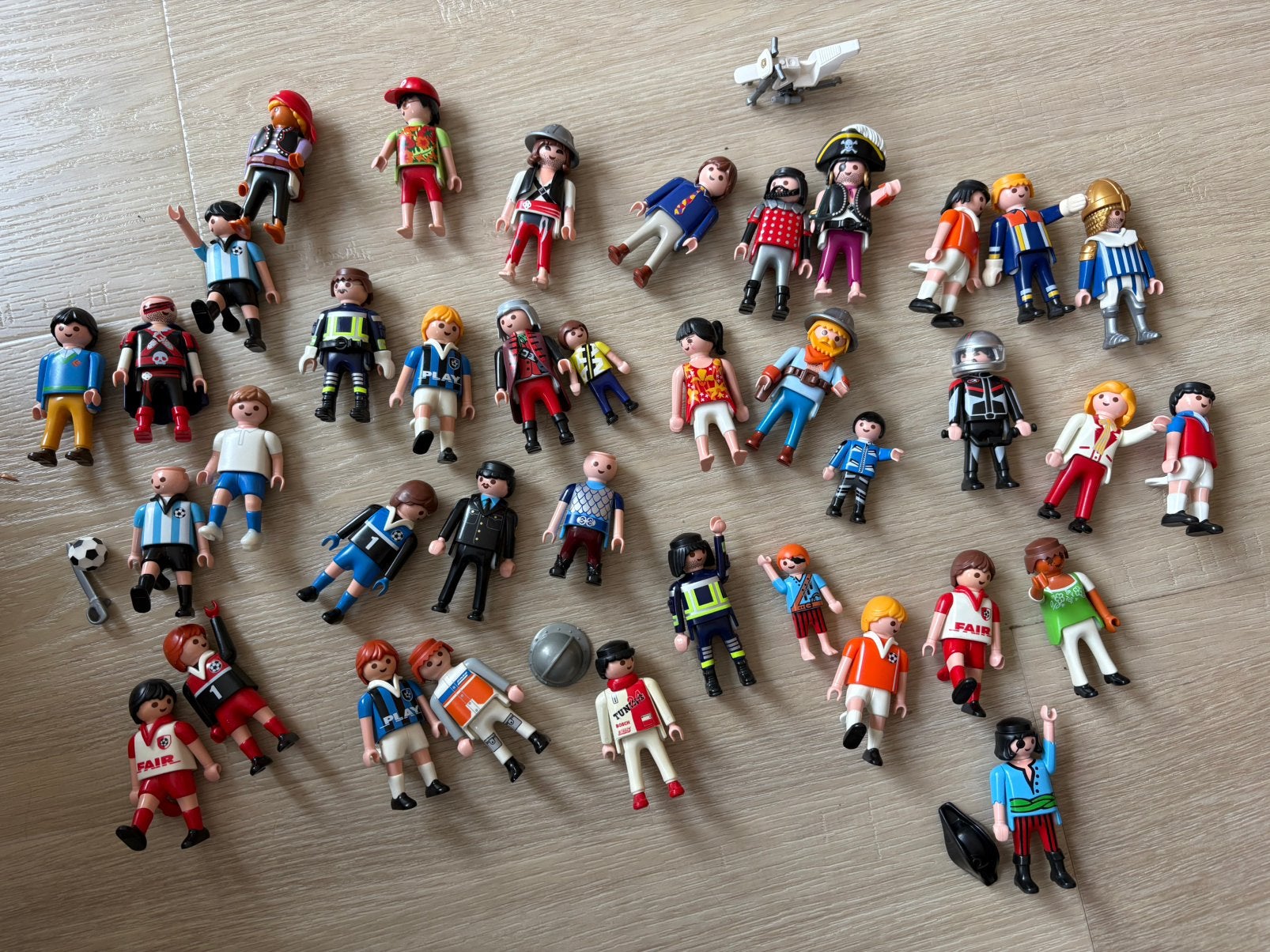 Veel playmobil poppetjes en accessoires, Ophalen, Gebruikt, Losse onderdelen, Figuren