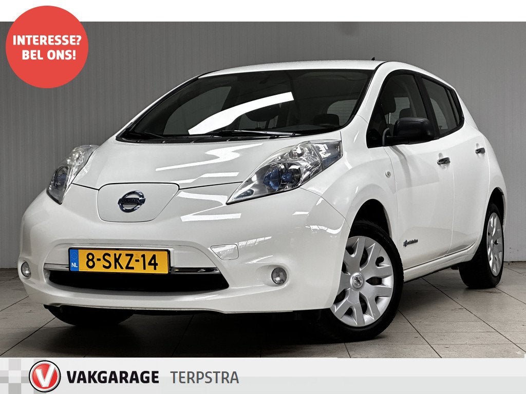 Nissan Leaf Visia 24 kWh/ LED Dagrijverl/ Clima/ Cruise/ Ele, Auto's, Gebruikt, Wit, Origineel Nederlands, 1405 kg