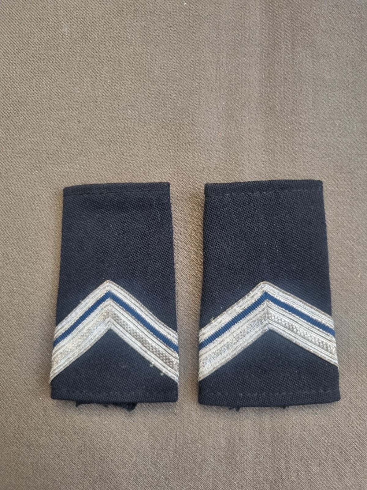 Oude rangen wachtmeester 1ste klasse kmar, Verzamelen, Militaria | Algemeen, Ophalen of Verzenden, Marechaussee, Nederland, Embleem of Badge