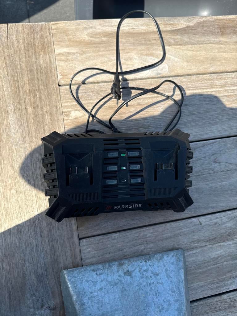 Parkside X20V Duallader - Oplader voor 2 accu's, Ophalen of Verzenden, Zo goed als nieuw