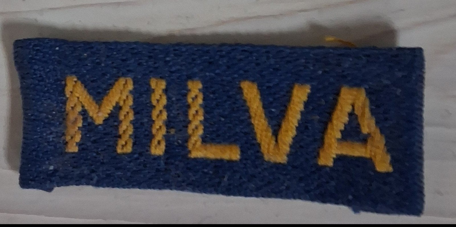 embleem van de toenmalige Milva, Verzamelen, Militaria | Algemeen, Verzenden, Landmacht, Nederland, Embleem of Badge