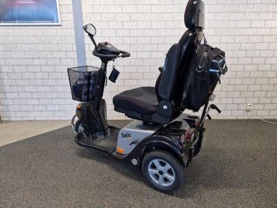 Scootmobiel Life & Mobility Solo 3 in nieuwstaat top vering, Ophalen, Life and Mobility, Zo goed als nieuw, 16 km/u of meer