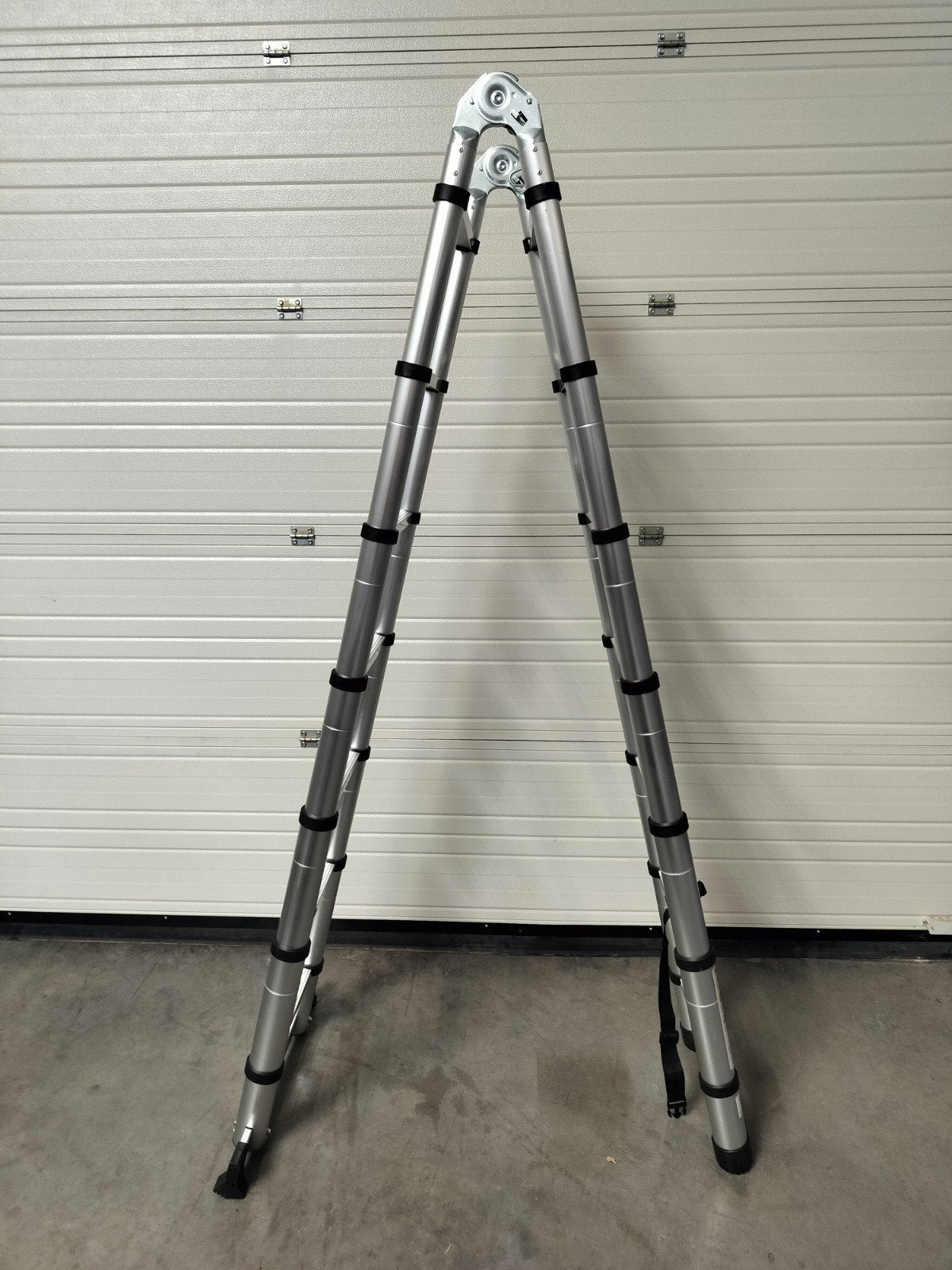Nurnberg ladder trap uitschuifbaar tot 4,4m. Nieuw!!, Doe-het-zelf en Verbouw, Ladders en Trappen, Ophalen, Nieuw, Ladder, Opvouwbaar of Inschuifbaar