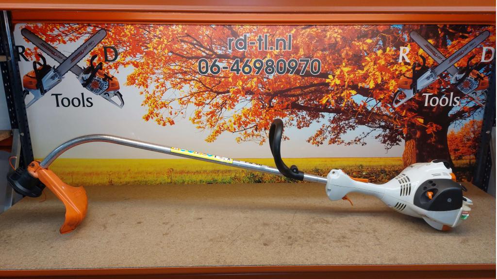 Stihl FS40 / C Bosmaaier / Kantentrimmer , FS 40, Tuin en Terras, Bosmaaiers, Gebruikt, Benzine, 10 tot 30 cm, Ophalen of Verzenden