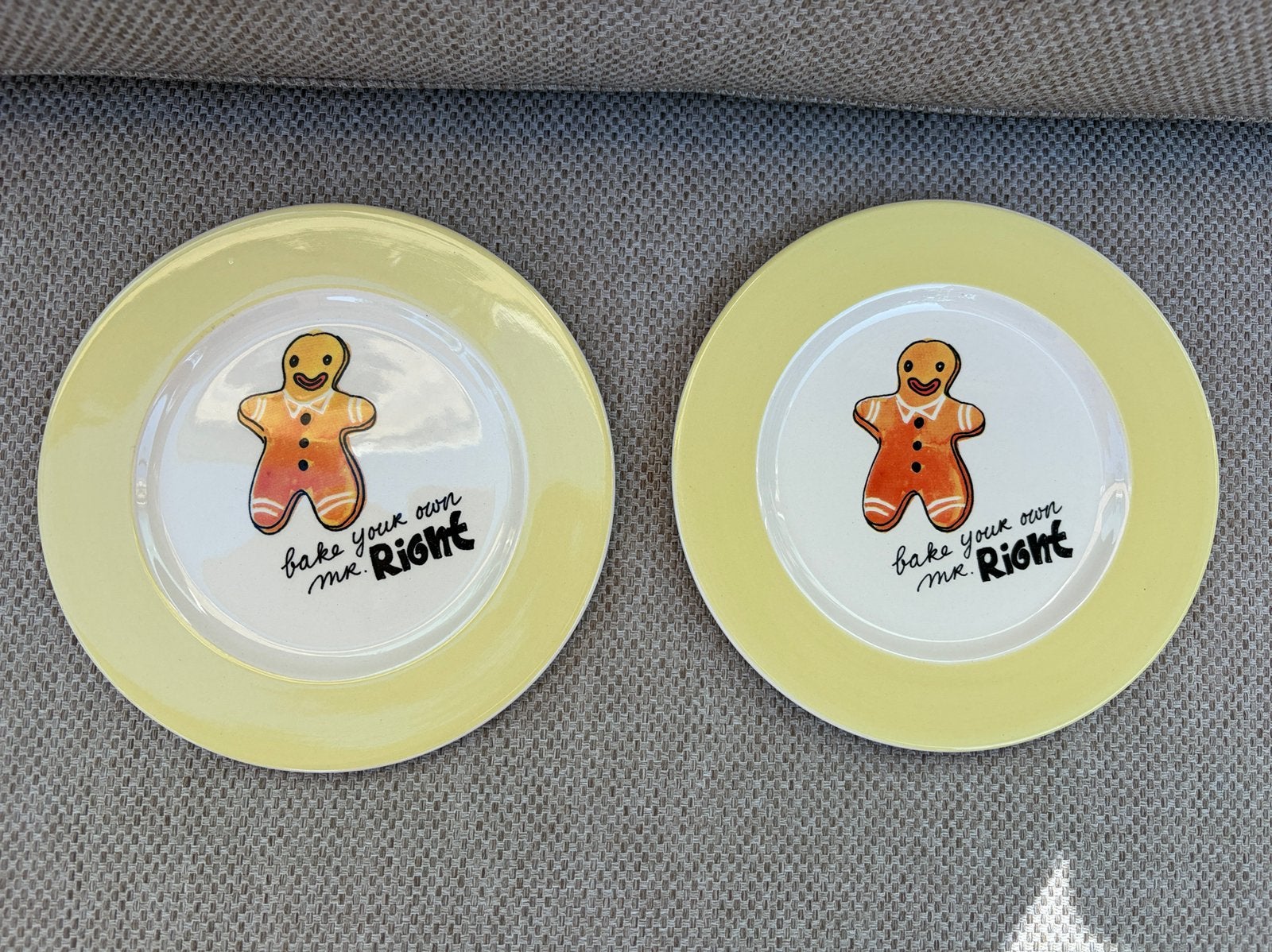 Gebaksbordjes Blond 18 cm geel, Ophalen, Zo goed als nieuw, Aardewerk, Bord(en)