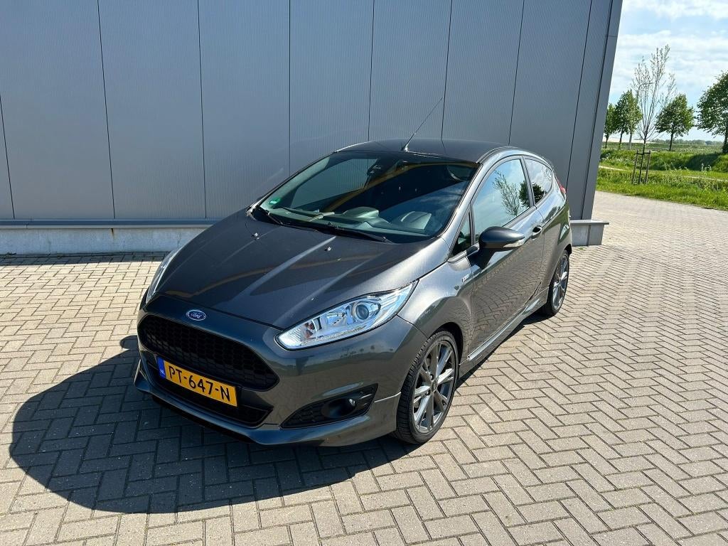 Ford Fiesta 1.0 ST-line 125PK | nieuw distr.riem | 3D |Clima, Auto's, Voorwielaandrijving, 40 €/maand, 23 km/l, Origineel Nederlands