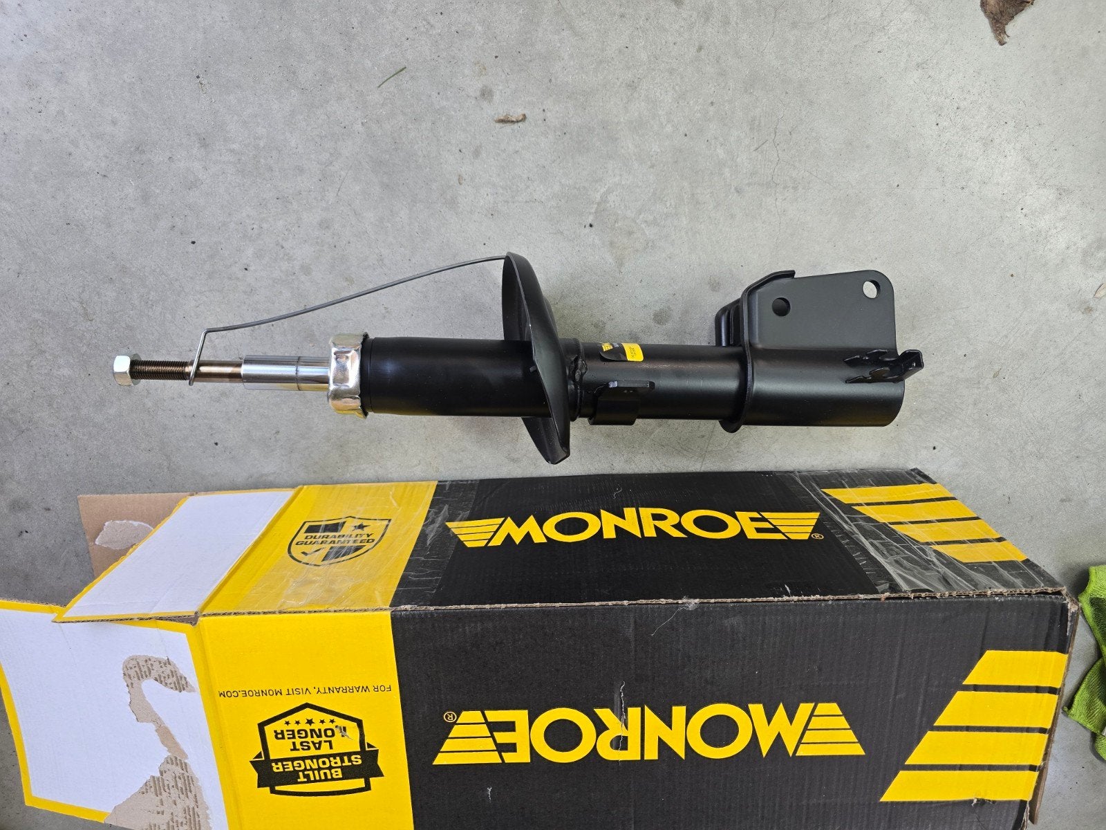 Monroe schokdempers - Nieuw in doos Opel Vivaro 2017, Auto-onderdelen, Ophanging en Onderstel, Ophalen, Nieuw, Opel