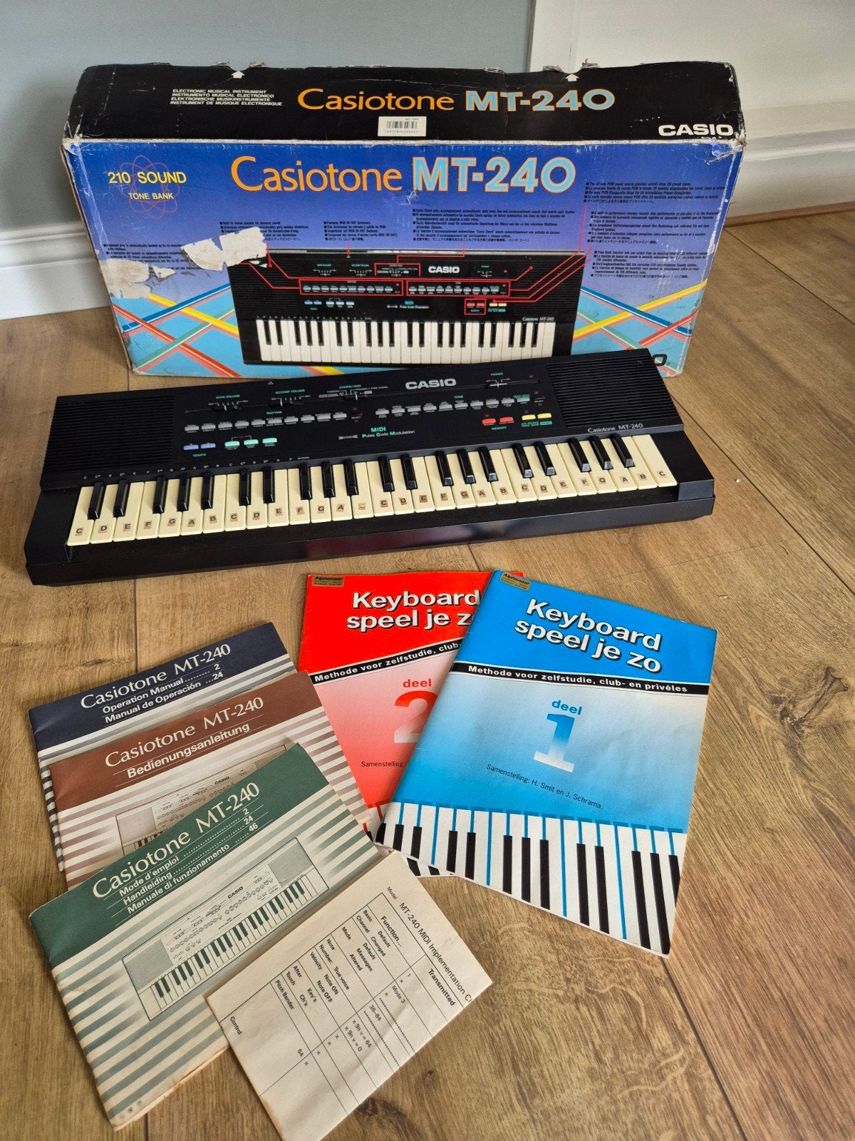 Casiotone MT-240 keyboard, Muziek en Instrumenten, Keyboards, Ophalen of Verzenden, Gebruikt, 49 toetsen, Casio