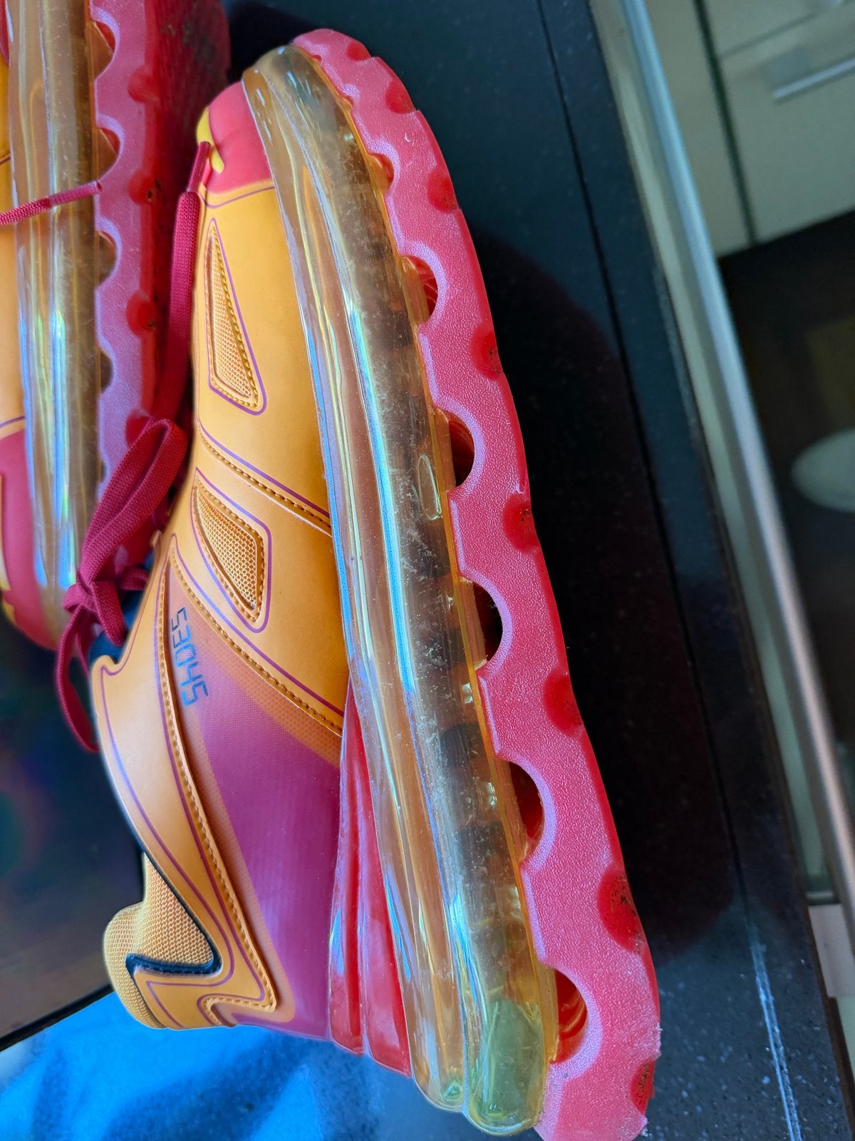 Oranje en rode sneakers met dikke zool, Overige kleuren, Nieuw, Ophalen of Verzenden, Sneakers of Gympen