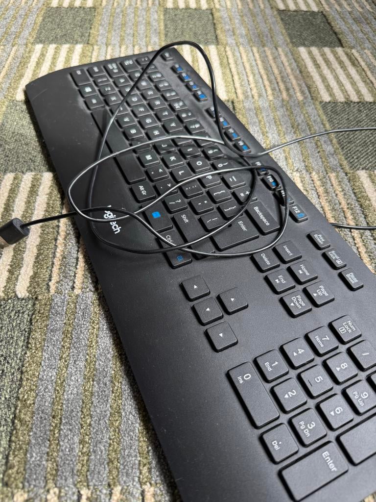 Logitech K280e toetsenbord bekabeld, Computers en Software, Toetsenborden, Ophalen of Verzenden, Qwerty, Gebruikt, Bedraad