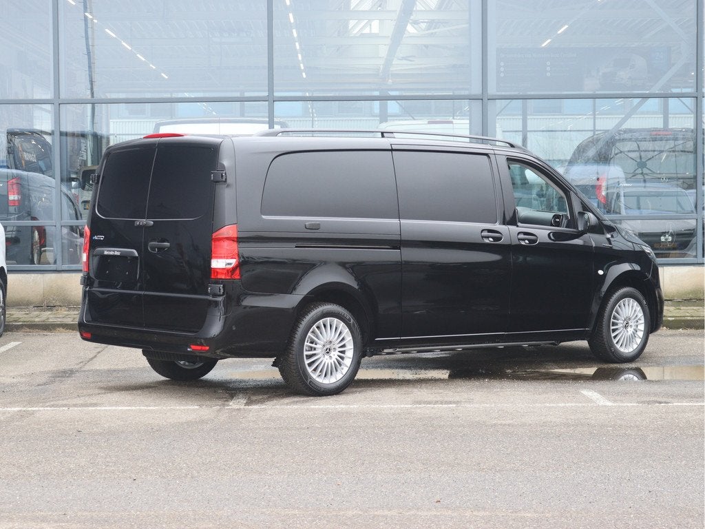 Mercedes-Benz eVito Extra Lang 66 kWh (bj 2026), 12 maanden, Stof, Zwart, 2640 kg