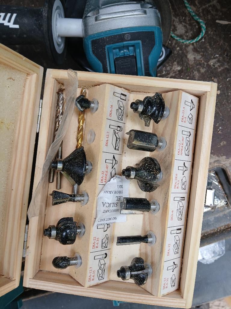 Makita DRT50ZJX9 18V Li-Ion Accu Boven / Kantenfrees Body, Ophalen of Verzenden