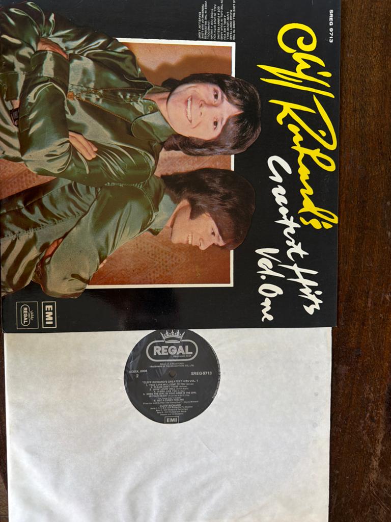 Cliff Richard's Greatest Hits Vol. One LP - Nieuwstaat, Ophalen of Verzenden, 1970 - 1979, Zo goed als nieuw, 12 inch