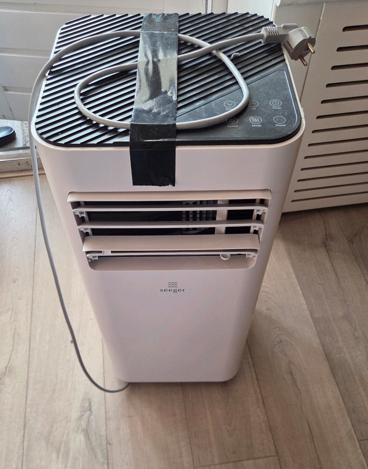 Mobiele airco / verwarming of ontvochter (wifi), Witgoed en Apparatuur, Ophalen, Gebruikt, Minder dan 60 m³, 3 snelheden of meer