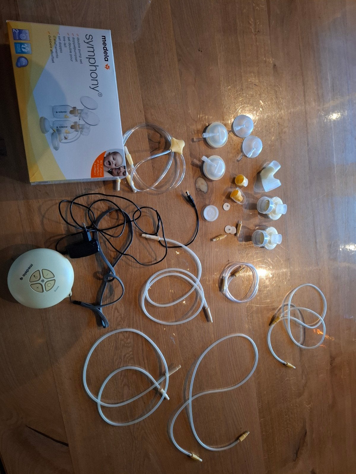 Medela Symphony dubbele afkolfset met Swing motor, Ophalen, Gebruikt