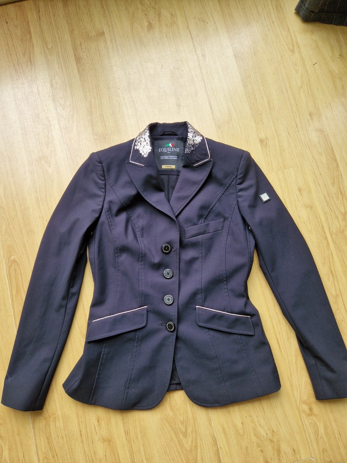 Equiline wedstrijdjasje maat S, Dieren en Toebehoren, Paardrijkleding, Ophalen of Verzenden, Dressuur, Bovenkleding