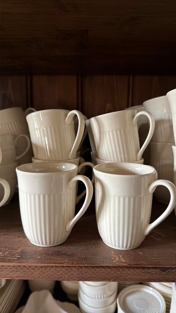 Wedgwood EDME senseobeker, Huis en Inrichting, Keuken | Servies, Ophalen of Verzenden, Zo goed als nieuw, Wedgwood, Kop(pen) en/of Schotel(s)