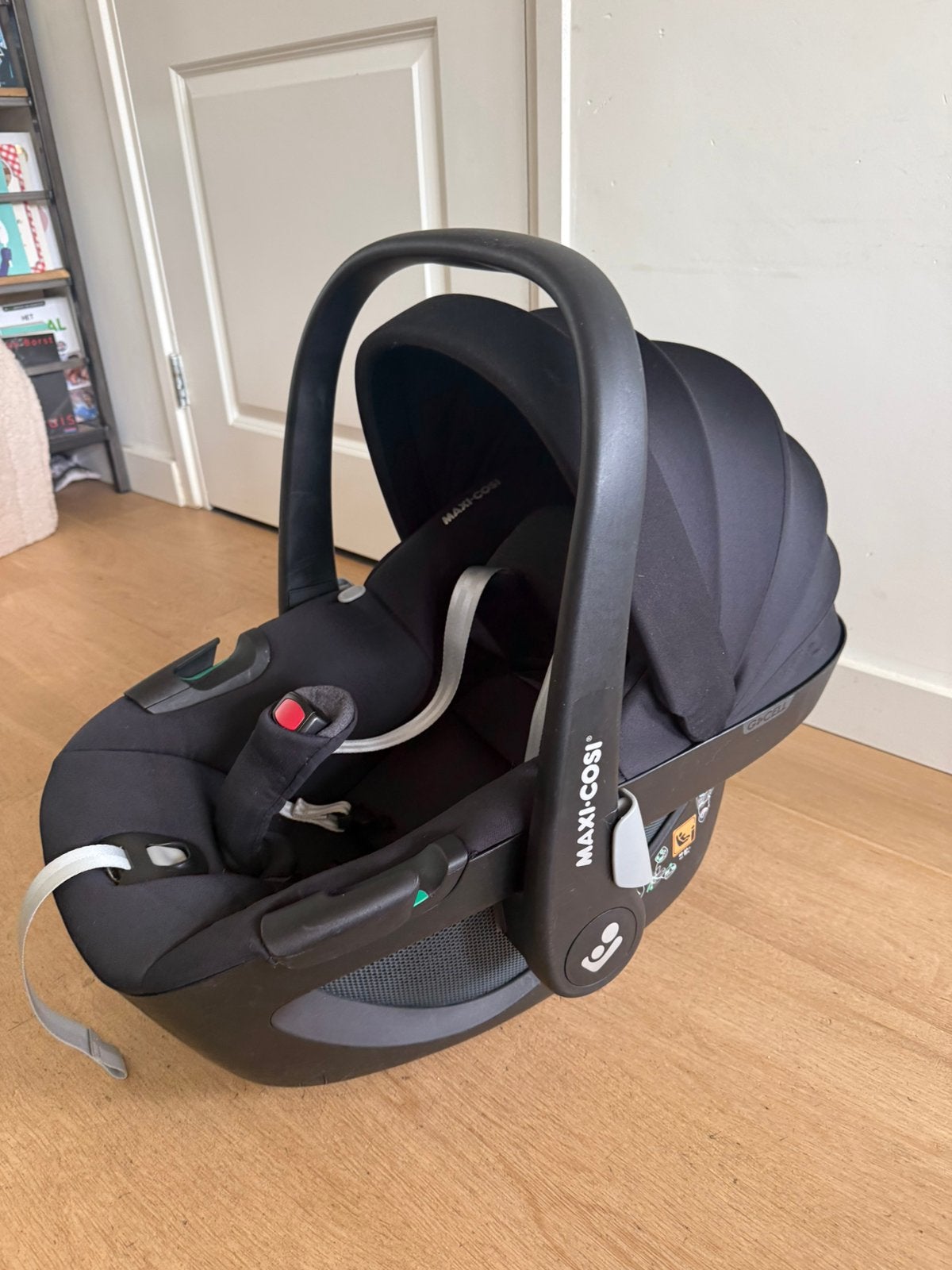 Maxi cosi Pebble 360 baby-autostoel + FamilyFix 360 base., Kinderen en Baby's, Ophalen, Zo goed als nieuw, Isofix, 0 t/m 13 kg