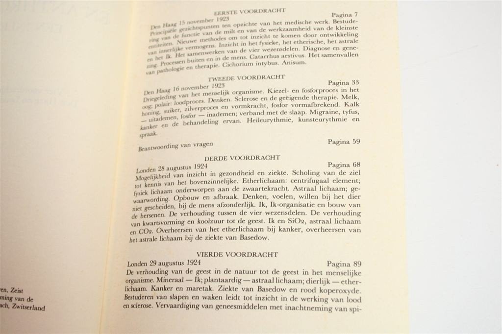 Rudolf Steiner\'s Antroposofische Geneeskunde [1923-1924], Boeken, Ophalen of Verzenden, Gelezen, Overige onderwerpen, Achtergrond en Informatie