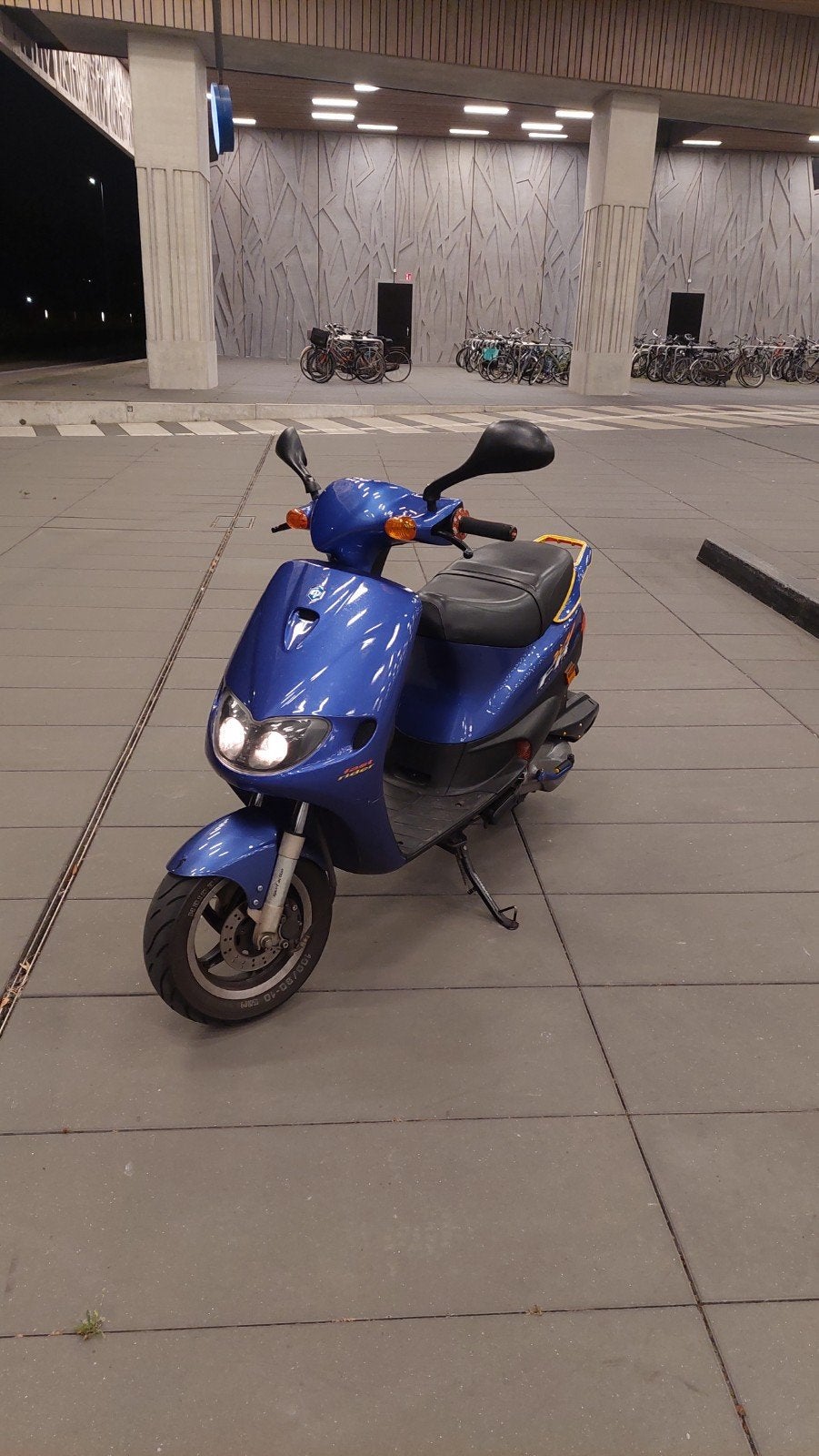 Zip FastRider 176cc A1 Lpower, Fietsen en Brommers, Scooters | Piaggio, Ophalen of Verzenden, Zo goed als nieuw, Tweetakt, Zip