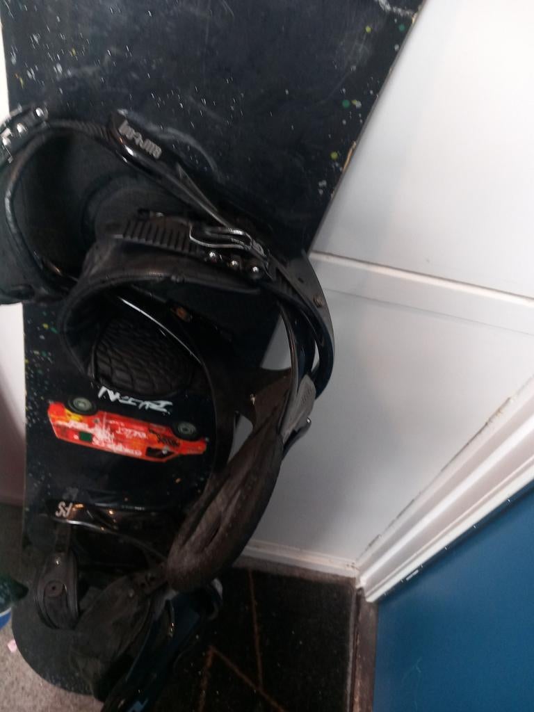 Burton bindingen snowboard 5 complet sets,snowboots,volk,etc, Ophalen of Verzenden, Gebruikt, Board