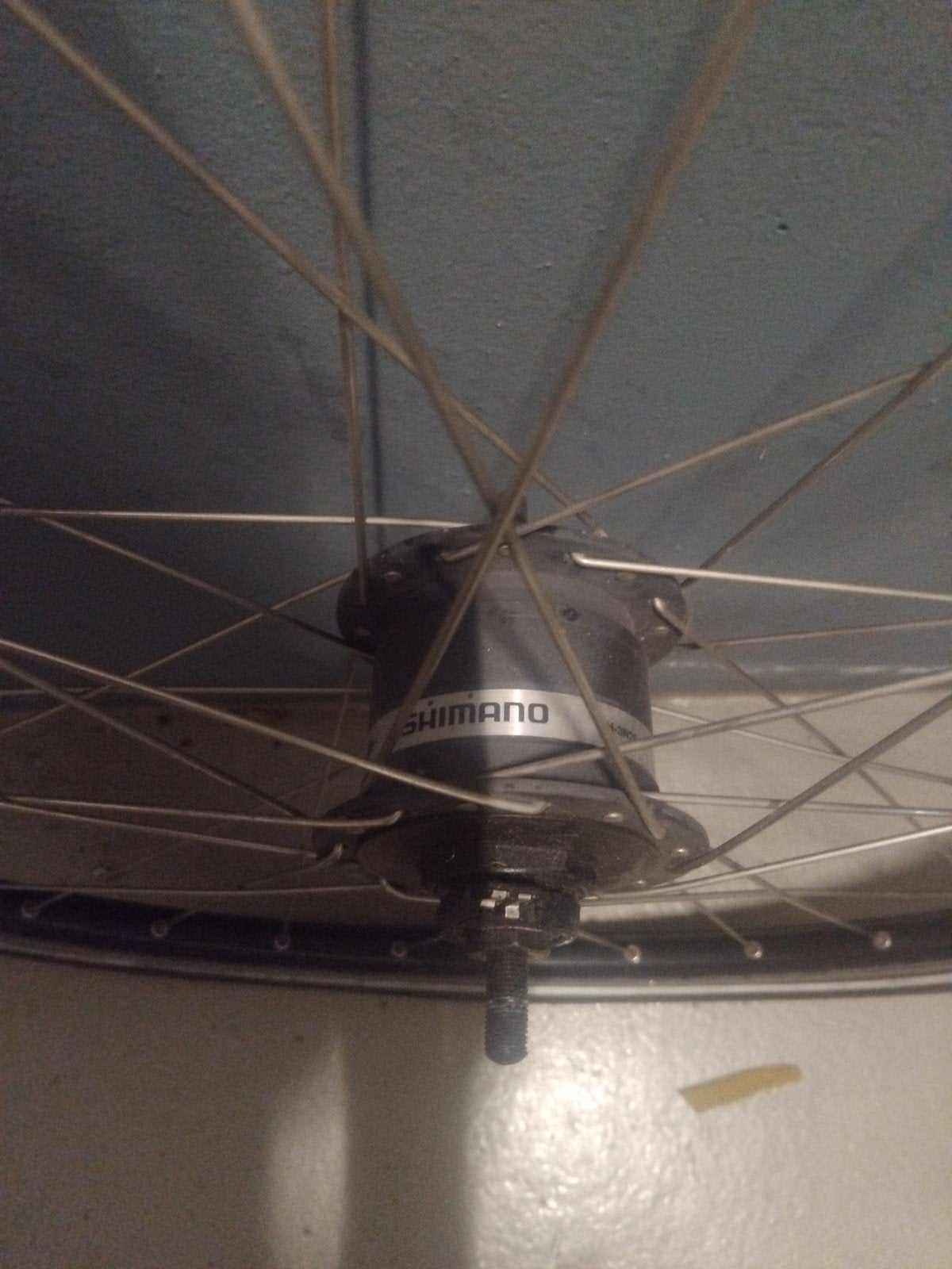 Shimano fietswiel met naafdynamo en band, Gebruikt, Stadsfiets, Aluminium, Shimano
