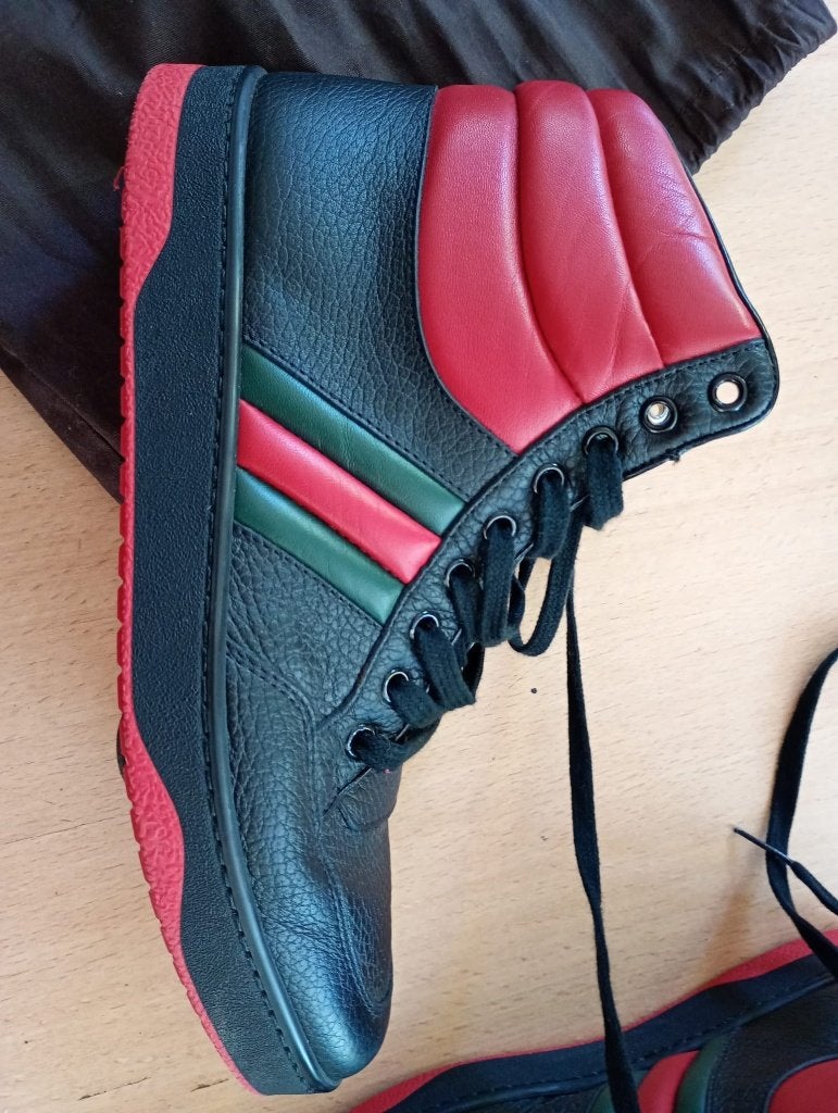Gucci schoenen maat 7 / 40 zgan, Zwart, Ophalen of Verzenden, Gucci, Sneakers of Gympen
