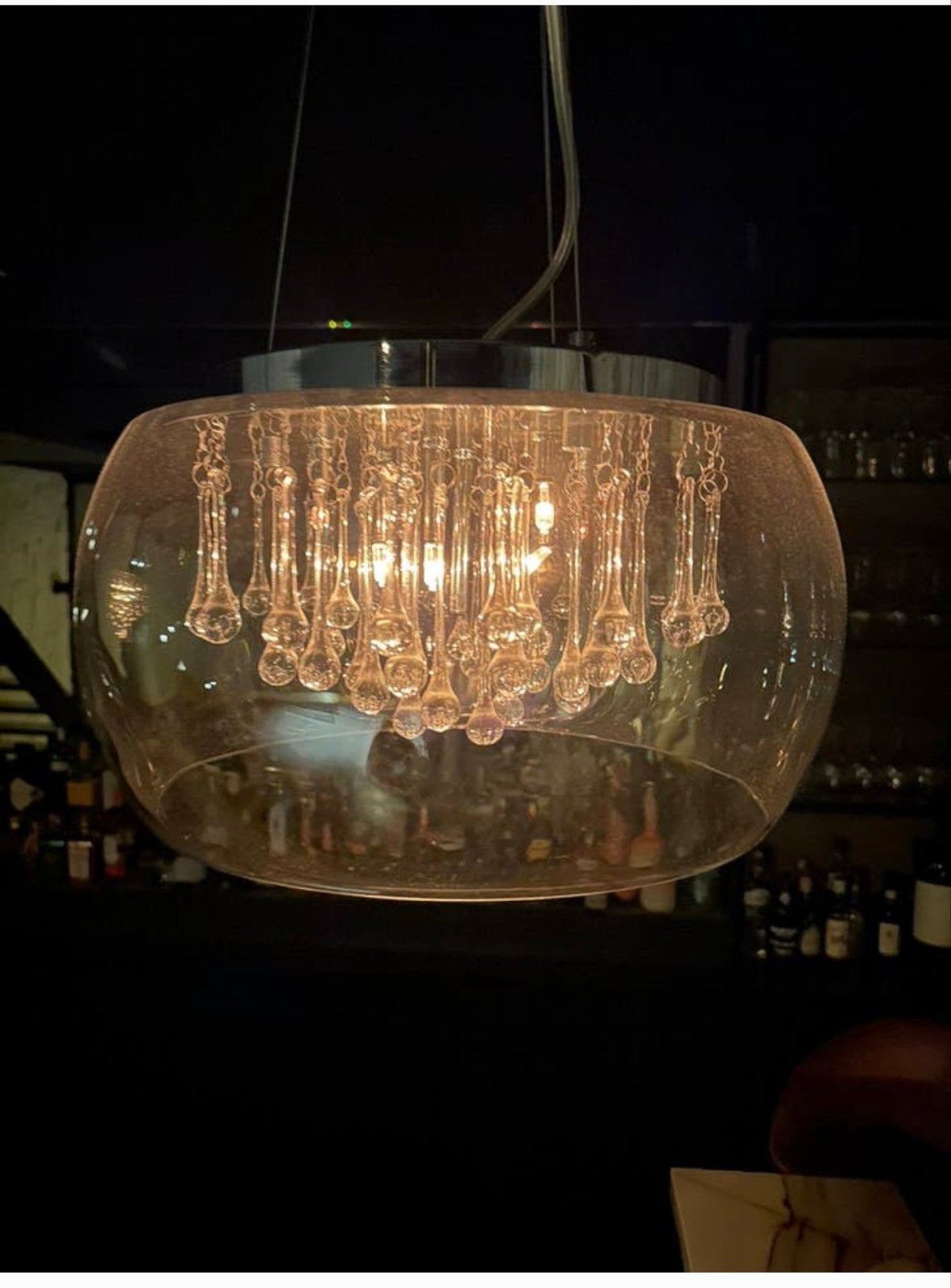 Moderne glazen hanglamp met druppeldecoratie, Ophalen, Zo goed als nieuw, Glas, E27 (groot)