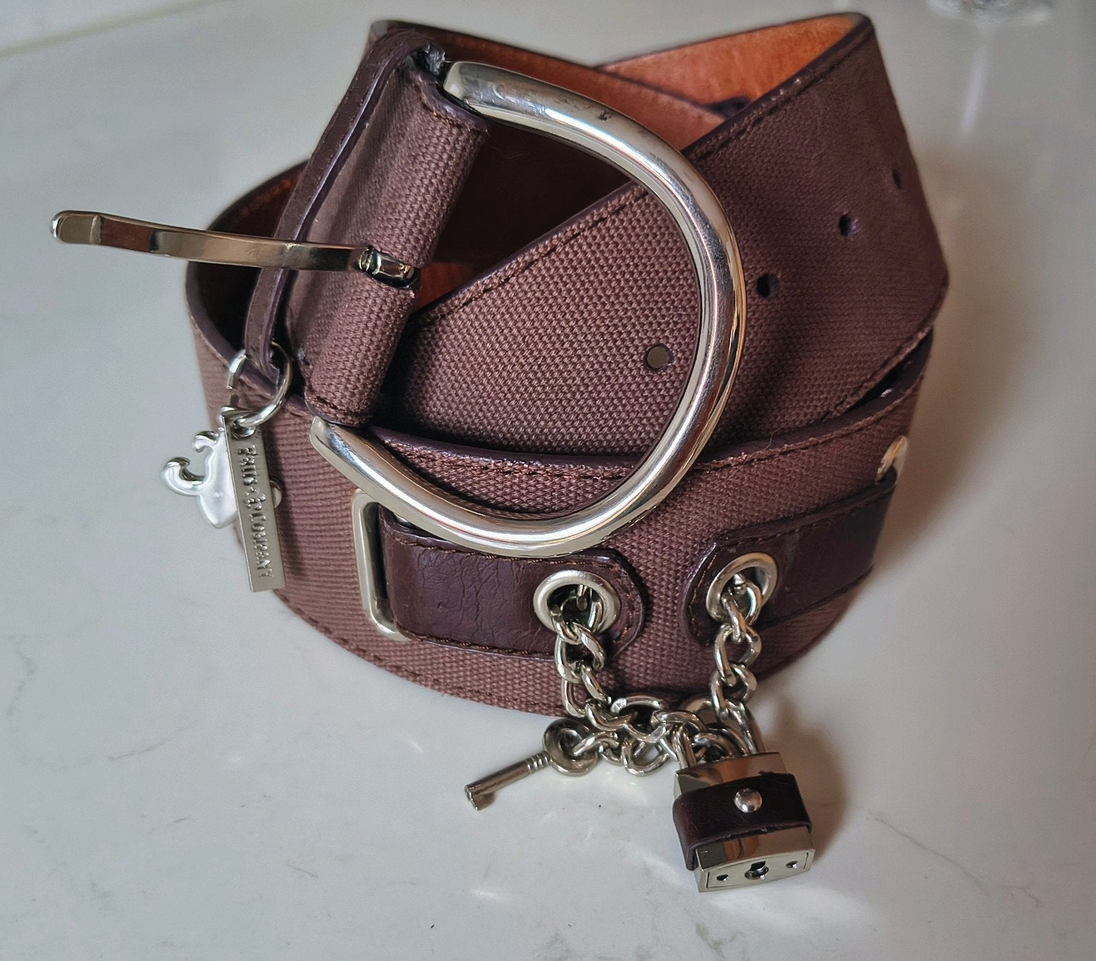 Friis & Company Heupriem met slotje en sleutel, bruin, Kleding | Dames, Riemen en Ceinturen, Heupriem, Ophalen of Verzenden, Bruin