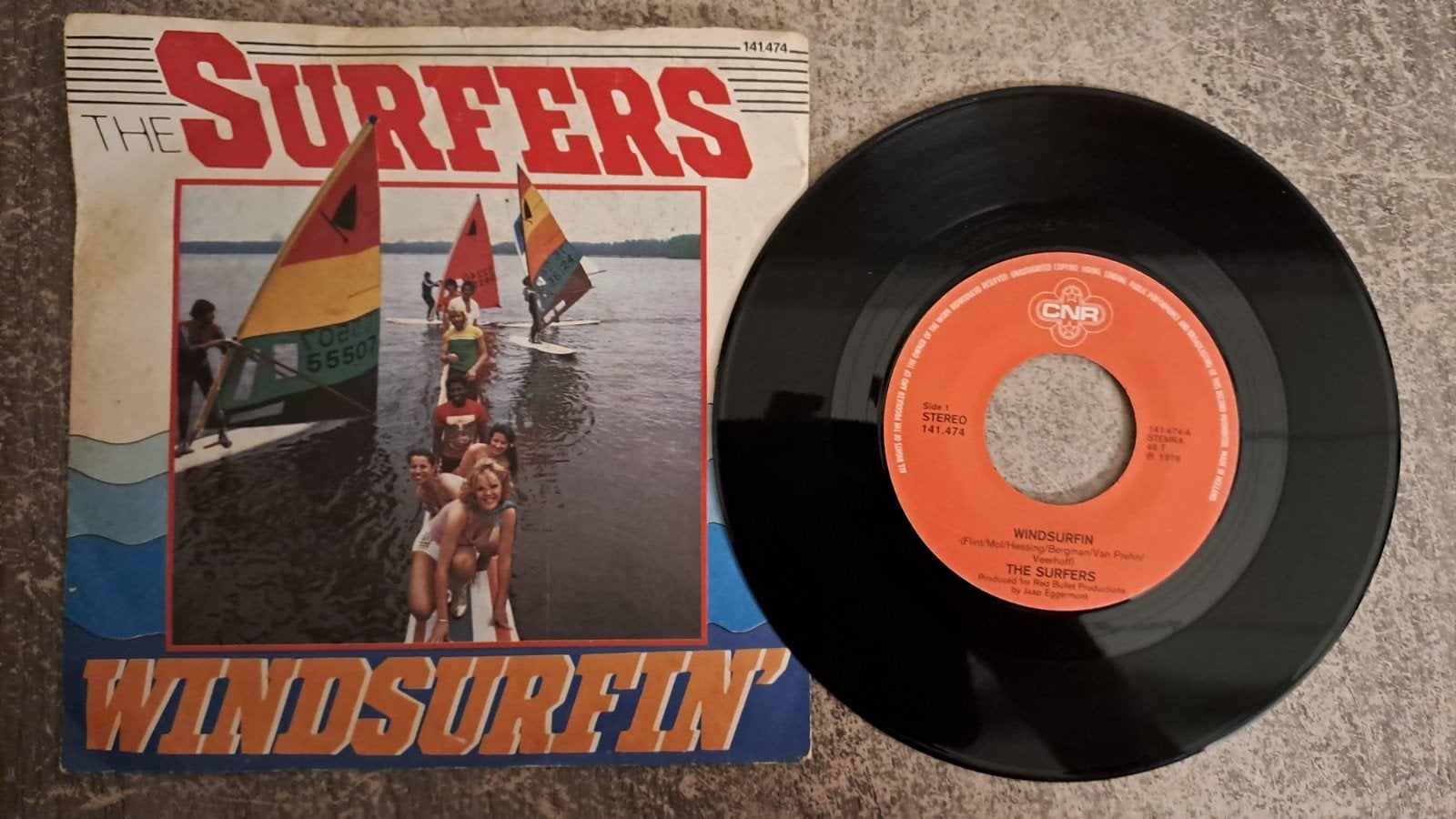 the surfers  - windsurfin', Cd's en Dvd's, Vinyl Singles, Gebruikt, 7 inch, Pop, Fotohoes
