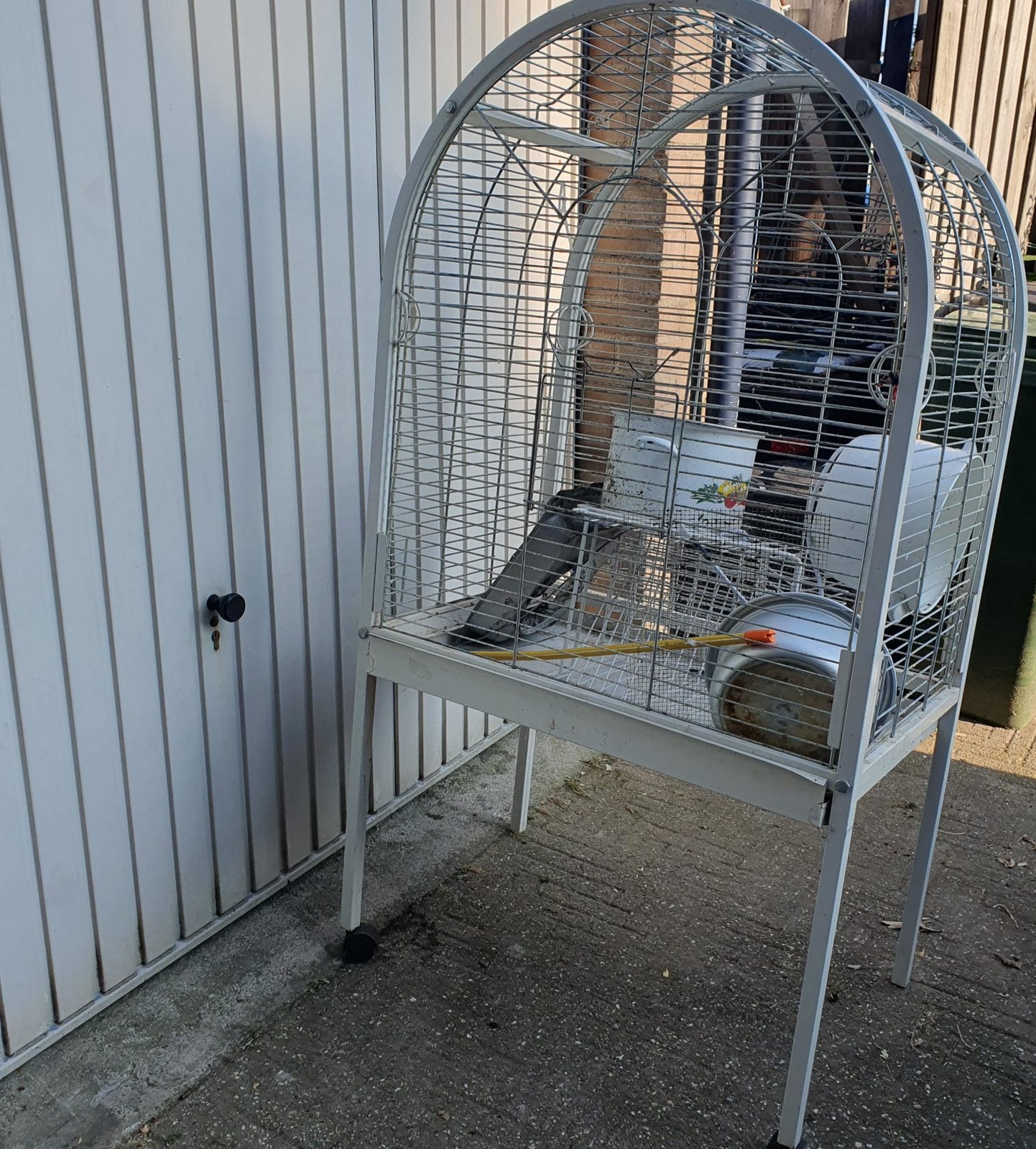 Gebruikte papegaaienkooi, Ophalen of Verzenden, Gebruikt, Metaal, Vogelkooi
