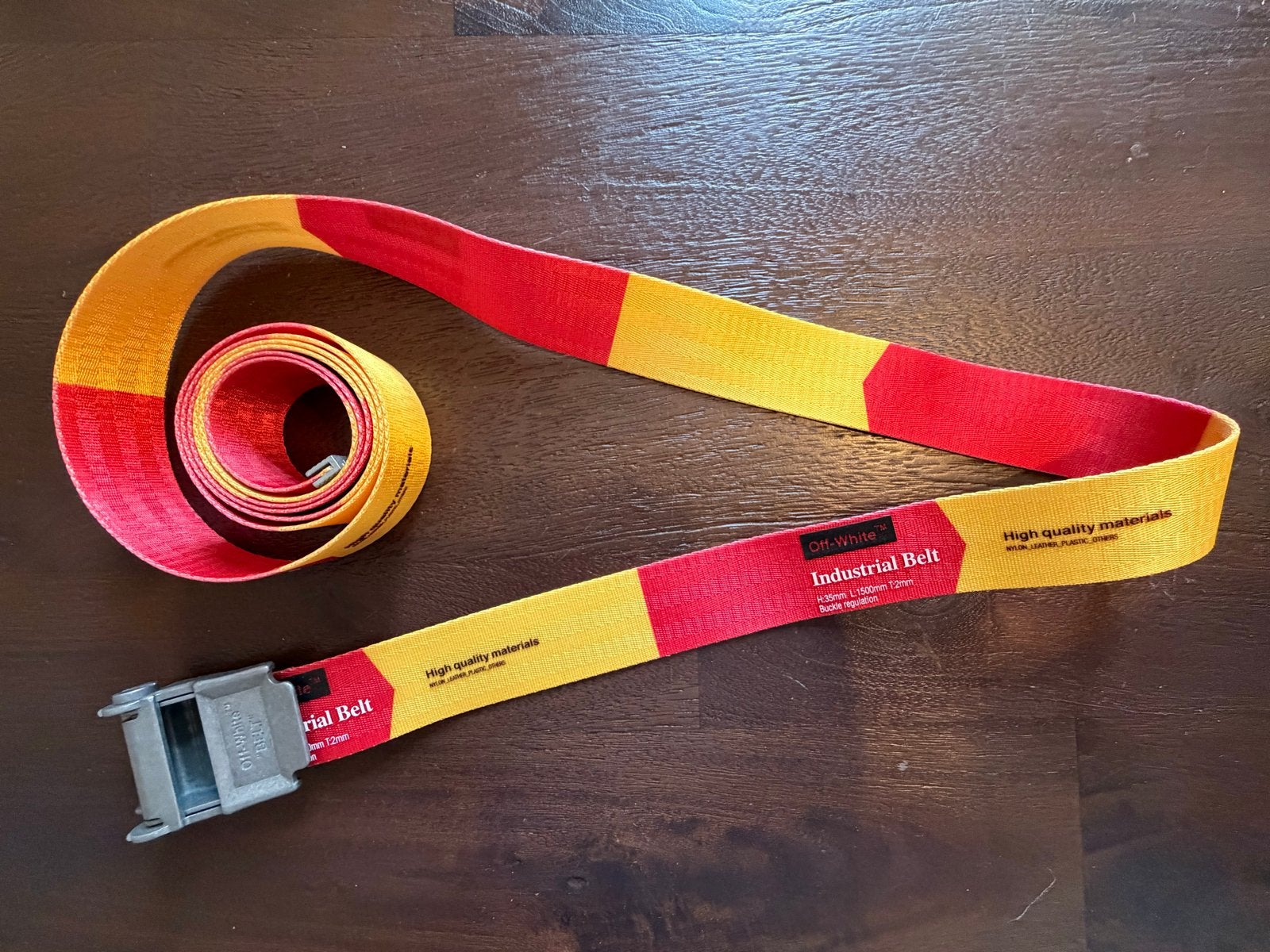 Originele Off-White Industrial Belt - Rood/Geel, Kleding | Heren, Riemen en Ceinturen, Ophalen of Verzenden, Zo goed als nieuw