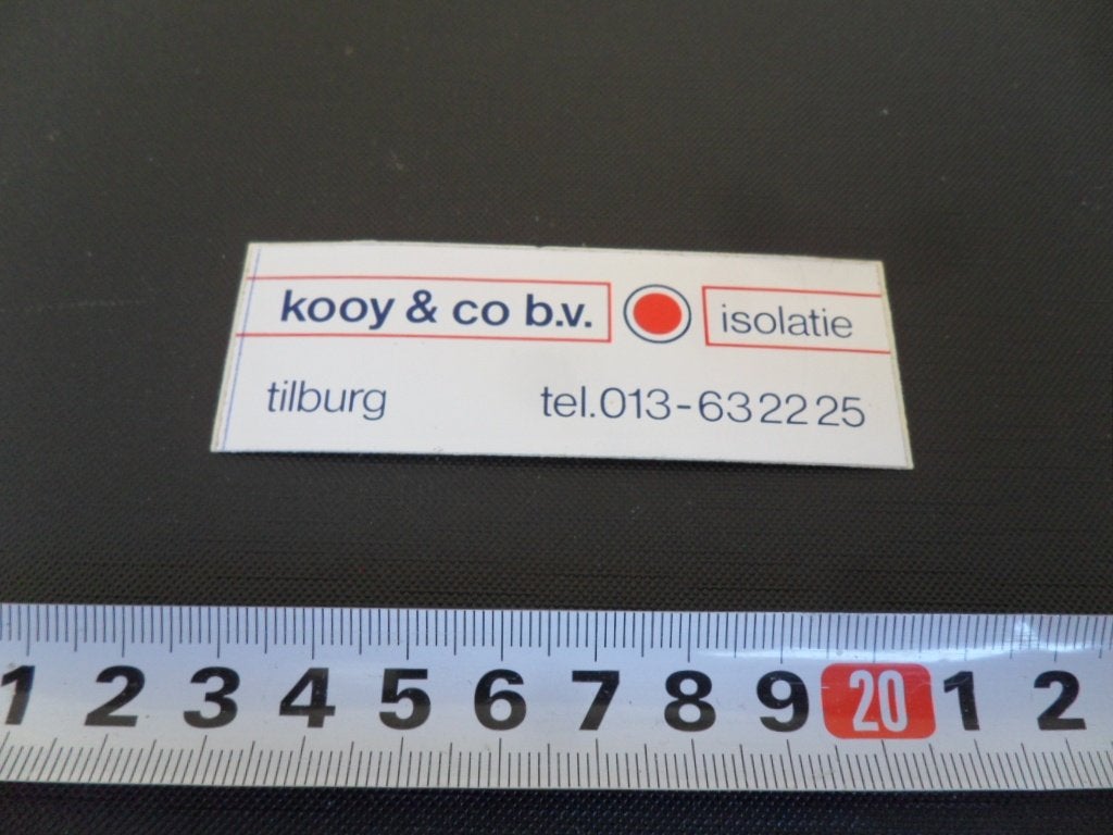 sticker Tilburg KOOY & CO bv isolatie 013-632225, Ophalen, Zo goed als nieuw