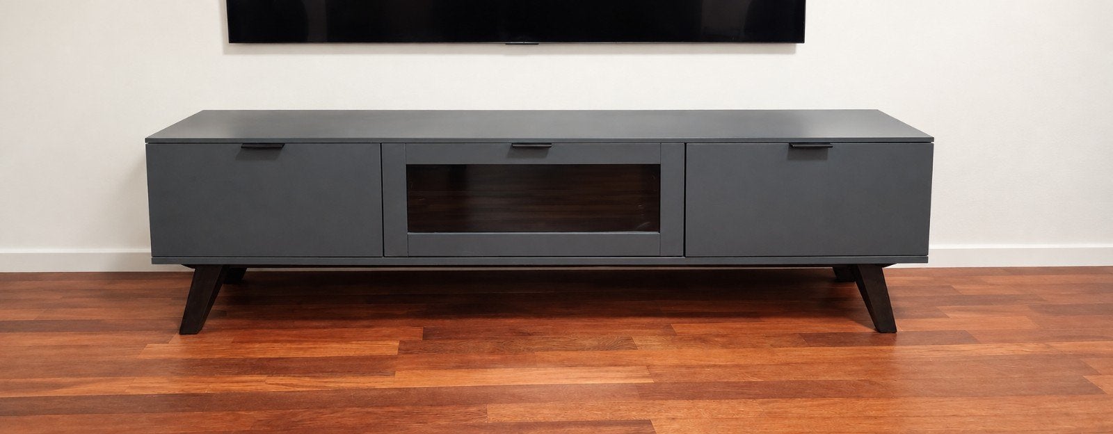 Modern TV-meubel 150x42 cm - Grijs, Ophalen, Overige materialen, Gebruikt, 100 tot 150 cm