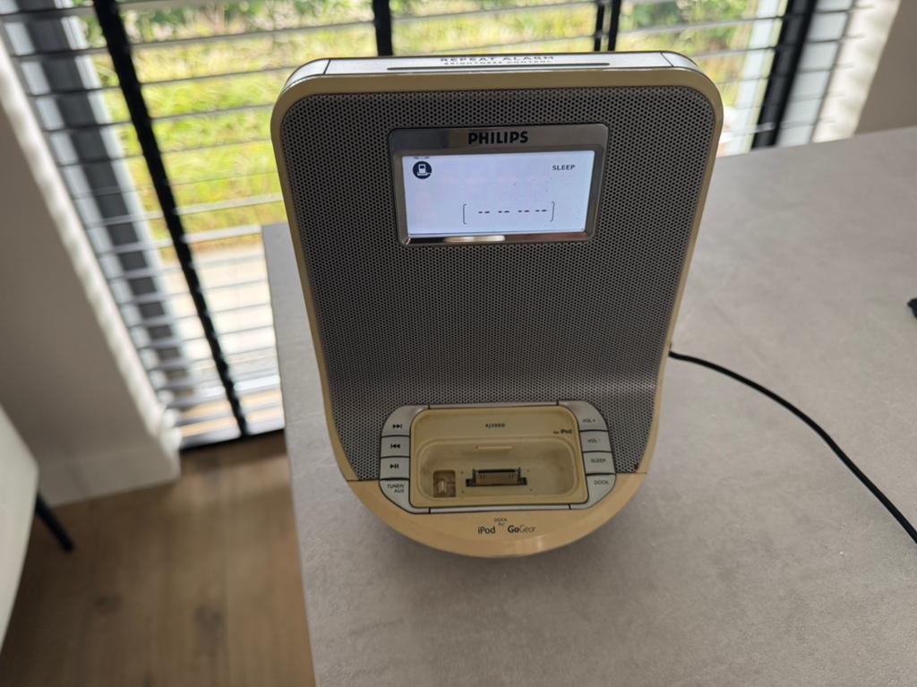 Philips AJ300D iPod dock - Vintage look, goed geluid!, Audio, Tv en Foto, Radio's, Ophalen of Verzenden, Gebruikt, Overige typen