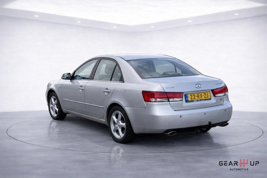 Hyundai Sonata 3.3 V6 Style LEER|CRUISE|CLIMA|STOELVERW|NAVI, Gebruikt, 1546 kg, Bedrijf, 3342 cc