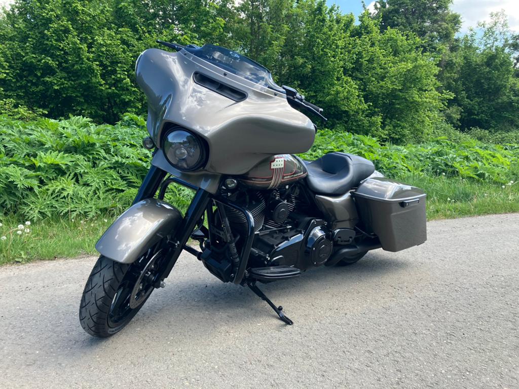 Prachtige H-D Streetglide Special Bagger 2015, Motoren, Motoren | Harley-Davidson, 1688 cc, 2 cilinders, Particulier, Meer dan 35 kW