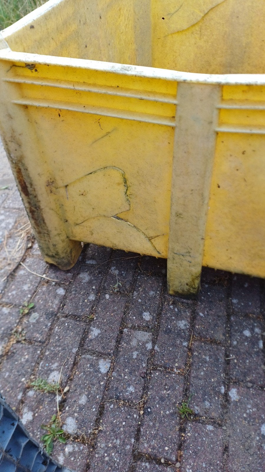 Hooibak Slowfeeder kunststof palletbox, Ophalen of Verzenden, Gebruikt