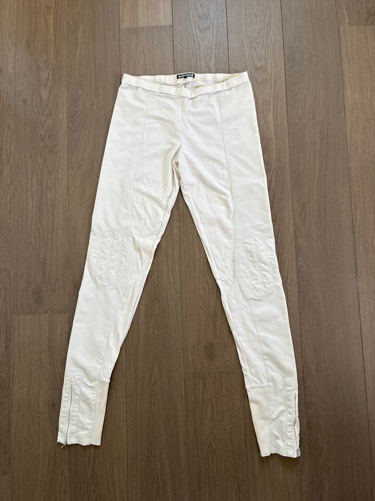 Mooie stoere roomkleurige legging Maat 38, Kleding | Dames, Leggings, Maillots en Panty's, Ophalen of Verzenden, Maat 36/38 (S)