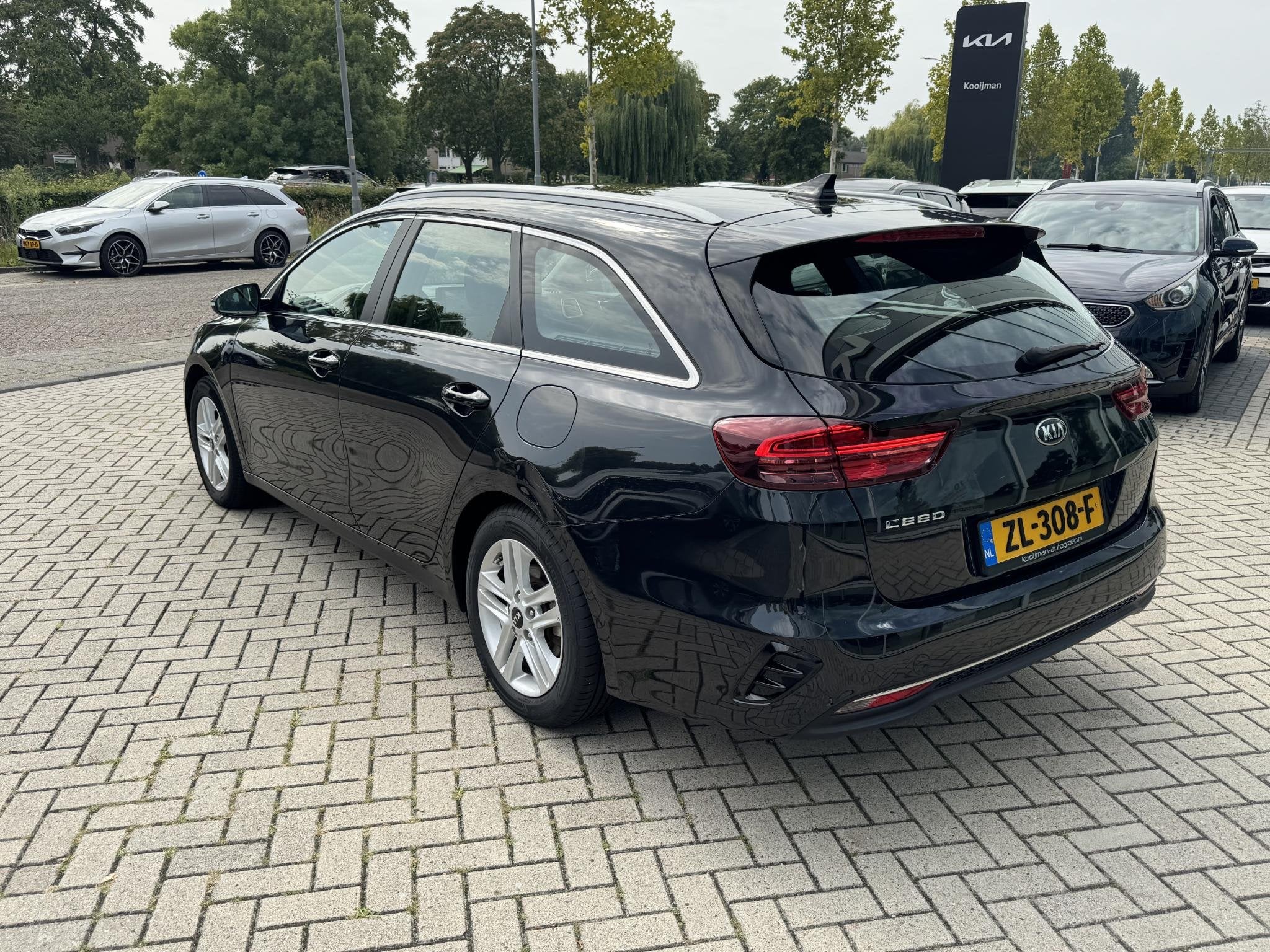 Kia Ceed Sportswagon 1.0 T-GDi DynamicLine Nav|Camera|Lmv, Auto's, Kia, Stof, Gebruikt, Euro 6, Automatische klimaatregeling