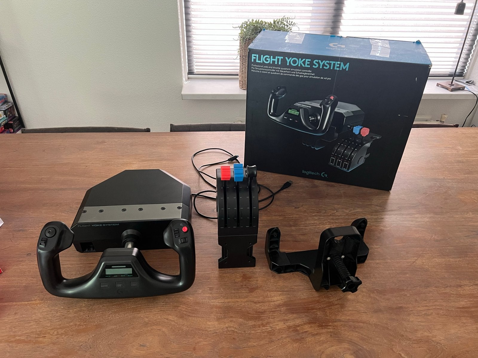 Logitech Flight Yoke System (incl. doos), Ophalen, Gebruikt, 1 speler, Eén computer